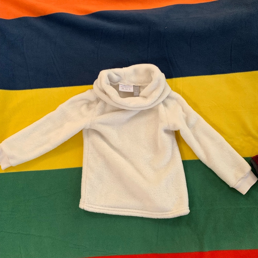 Children’s place cream fleece, 4T